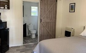 Pine Creek Motel & Campsites